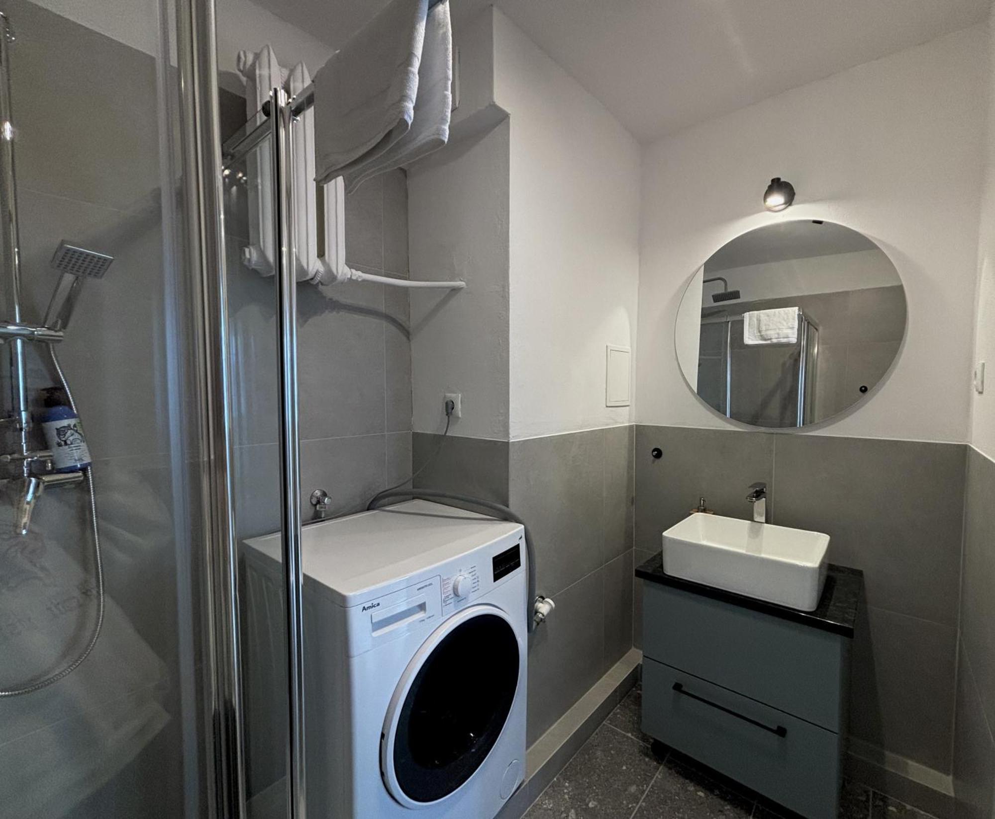Oomph Warsaw Central 3-Bedroom Flat Exterior foto